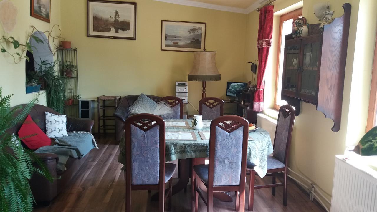 Nicolaj Vendeghaz Es Tanya Hotel Екстериор снимка